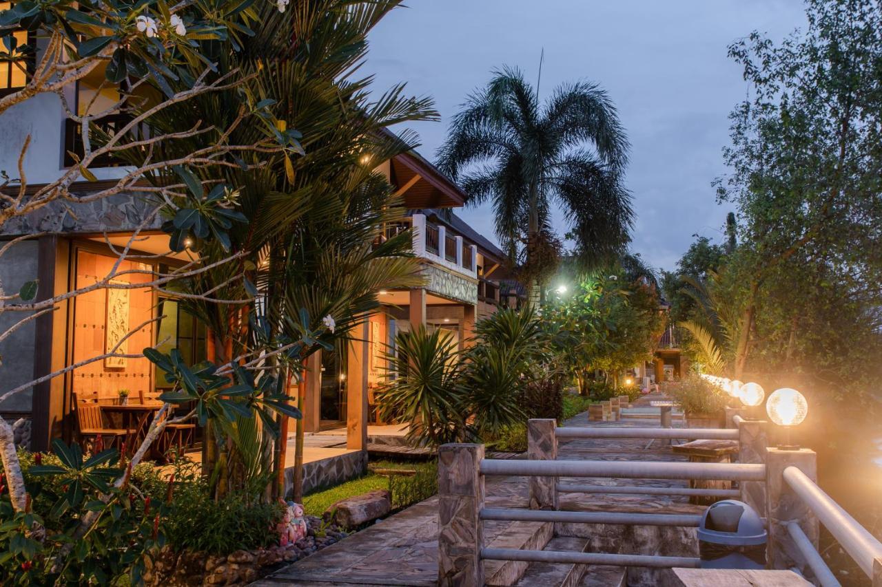 BaanRimNam Resort Trat Exterior foto